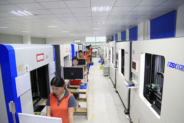 南京帕羅肯科技有限公司(PARAGON CO.LTD)是一家專業從事工業現場信號隔離、轉換等產品的研發、生產、銷售的高科技企業。公司生產基地位于南京市江寧區高新技術產業開發區江寧科技園，科技園隸屬于國家級電力孵化中心。帕羅肯科技作為一家專業生產信號隔離器、隔離配電器、隔離分配器、安全柵、電量變送器的制造商，一直致力于各種工業級高品質信號隔離調理變送器等系列產品的研發。  憑借其一流的研發能力和生產技術、優異的產品質量和強大的技術支持能力，2000年以來，經過10多年的努力和技術積累，我們在相關領域已為多家客戶實現(OEM)非標定制類產品，在信號隔離器小型化、溫漂、精度及可靠性方面擁有多項專有技術，我們的產品在工業自動化控制領域中獲得了很高的聲譽，成為越來越多公司信賴的合作伙伴。  產品被廣泛應用各個領域，涉及電力、石油化工、水泥、環保、冶金、采礦、航空航天、紡織、制藥、交通、造船、塑料和橡膠、造紙、汽車制造等眾多行業。同時我們還可以為客戶提供全面可靠的信號隔離器、信號調理器、信號變送器等整體解決方案。  為了更方便服務于國內不同區域的客戶，公司在南京、北京均設有生產基地，歡迎廣大客戶就近與我們開展合作!